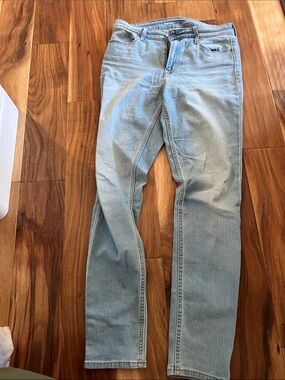 Old Navy Light Blue Skinny Jeans - Women's